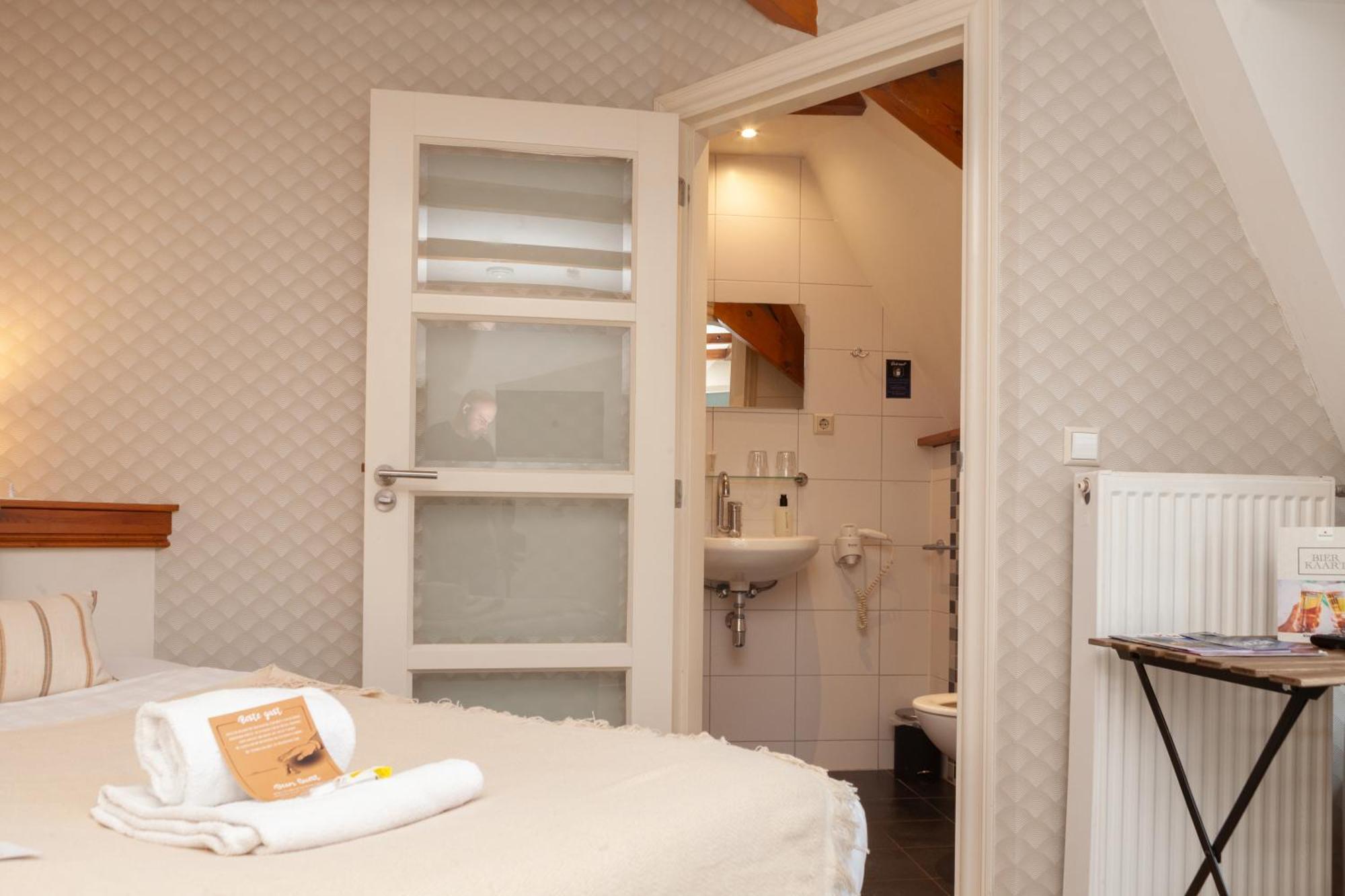 Kings Inn City Hotel Алкмар Екстер'єр фото